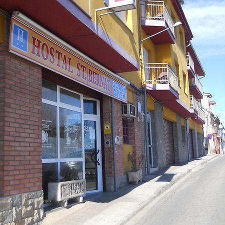 Hostal Sant Bernat Olot Buitenkant foto
